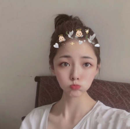 清纯可爱小女生找个哥哥带走~ 第2张