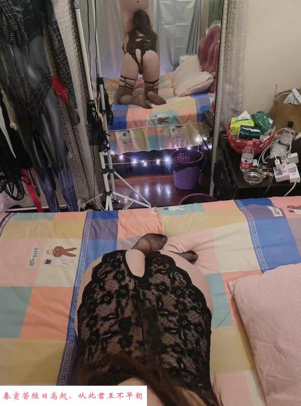 可拍视频的大胸美女 第2张
