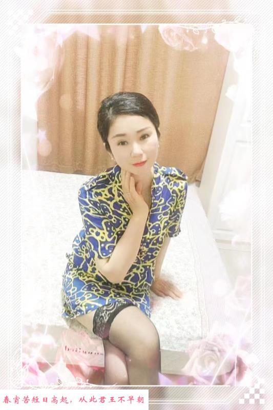 迈皋桥骚妇熟女晓雪 第1张