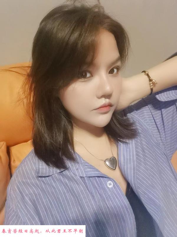 汉阳性感小晴天 第1张