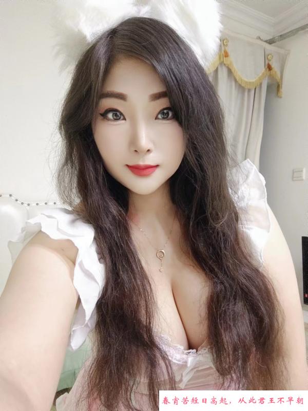 罗湖巨臀妹子 第1张