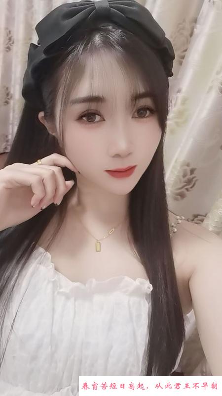 风骚大奶依依 第2张