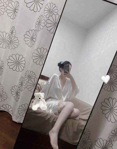 北京丰台狂干水多社会妹,会扮演,还骚 第1张