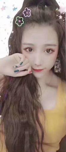 周水前东特购物广场极品妹子人美奶大温柔绝佳体 第1张
