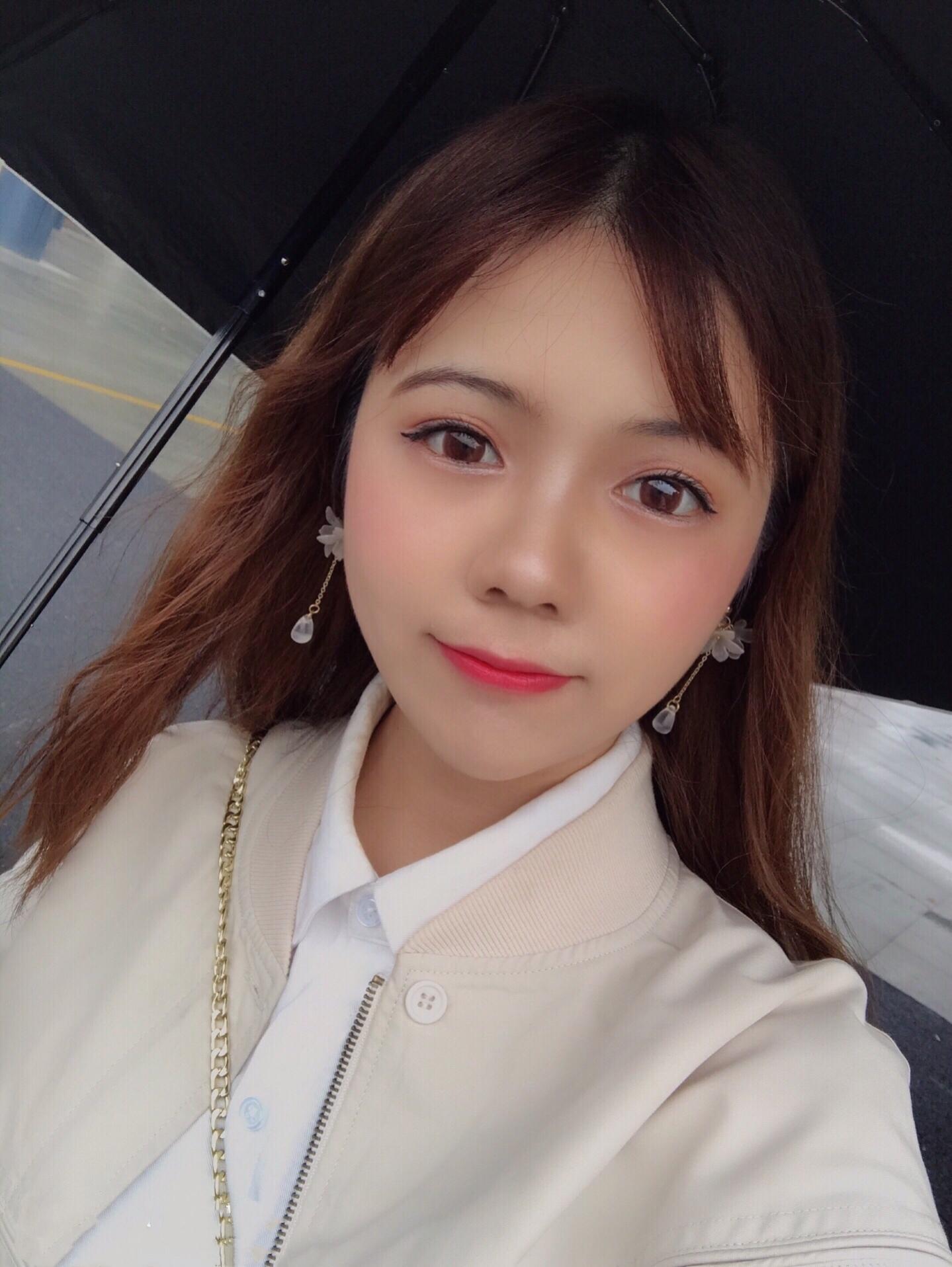 青羊区妹子 第1张
