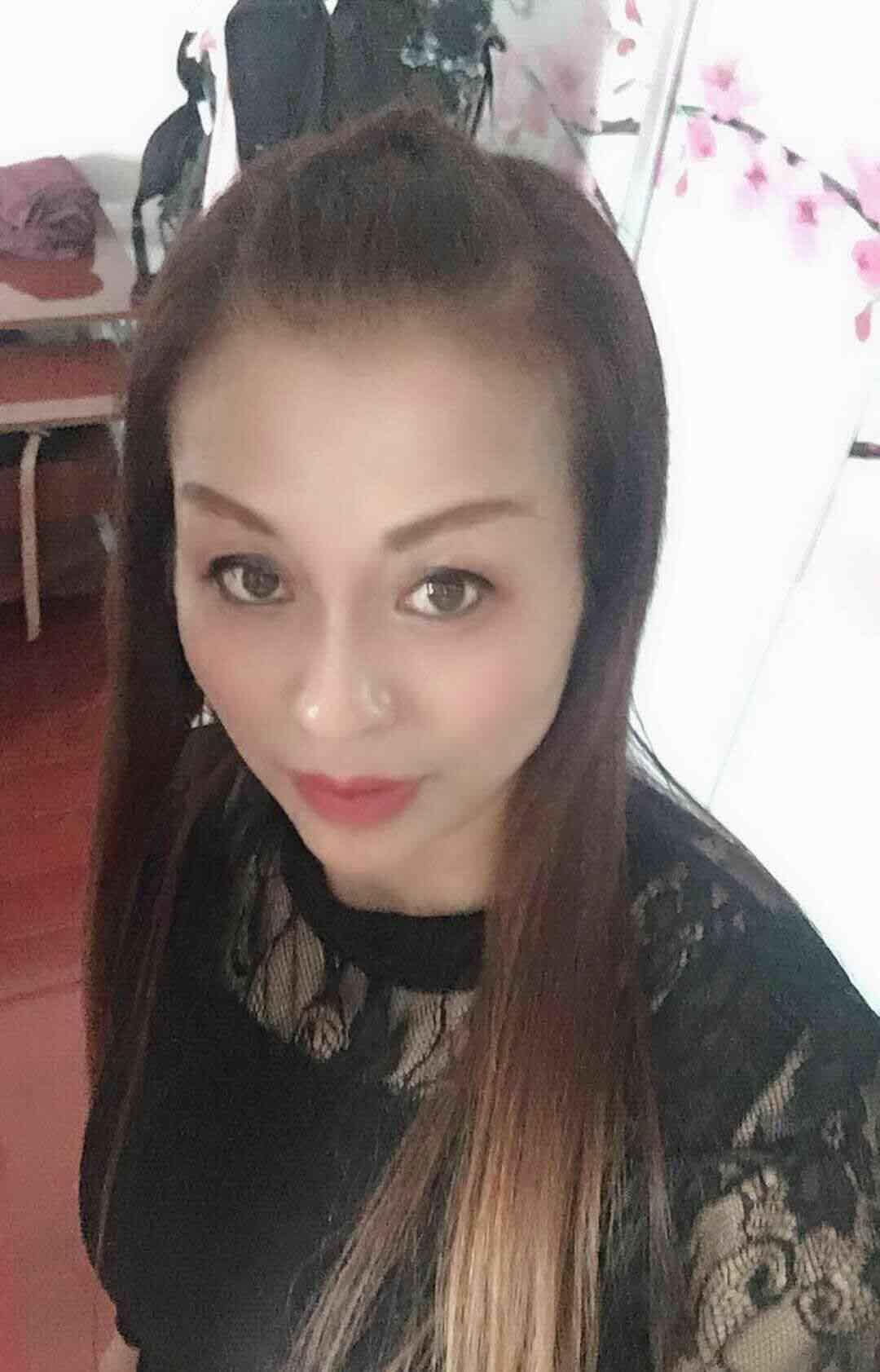 约个熟女还一波三折的，2个熟女都很骚 第5张