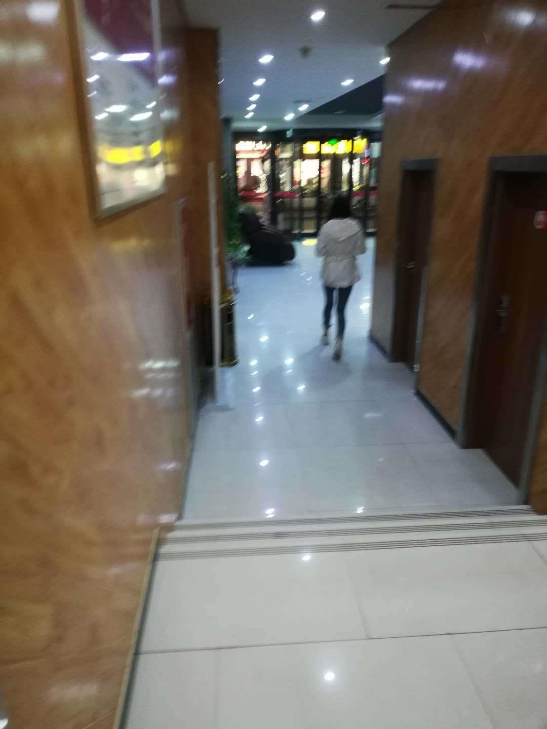 深夜寻欢~黑丝170妹子实力服务 第3张