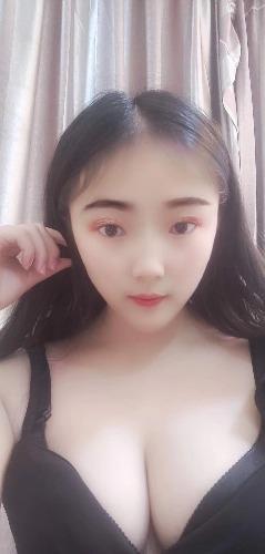 白云19岁大波小嫩妹 第3张