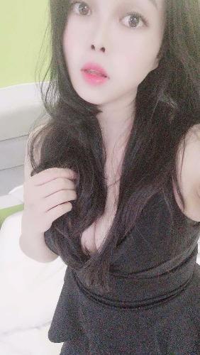 梅花园36D安妮舌功历害 第3张