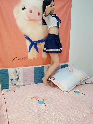 可爱女友年轻美女佳佳颜值高 第2张