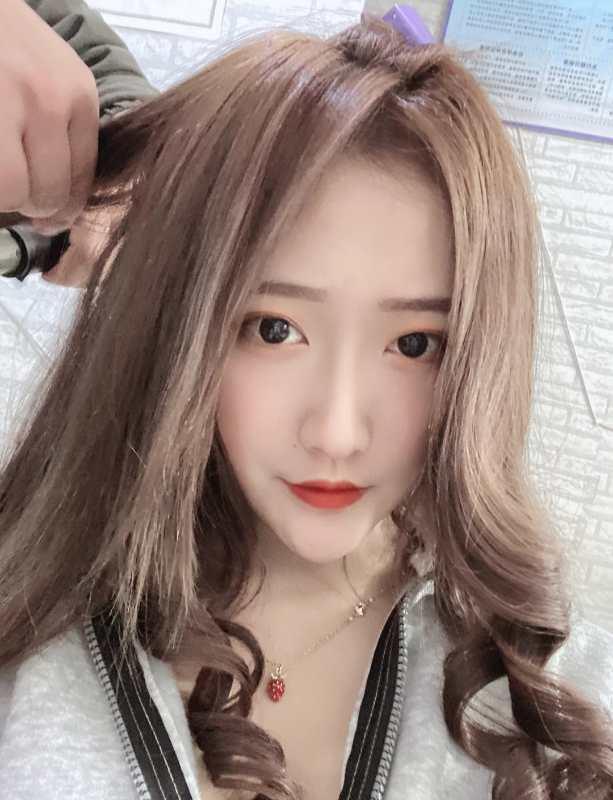 长的真好看，肌肤如雪的媛媛 第2张