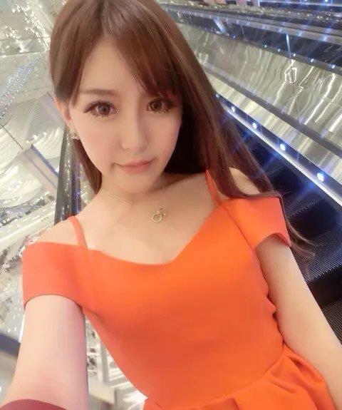 湖州兼职女,气质佳,BB粉叫床声骚 第1张
