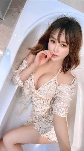 中韩混血美女，流利两国语言 第2张