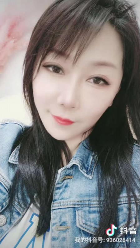 龙岗格格颜值少妇 第3张