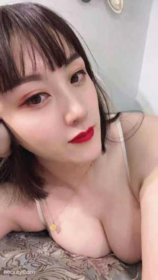 弘燕路【喵喵】22岁+身高168+胸围D，南方姑娘三点粉嫩嫩，又纯又欲 第1张