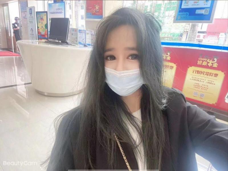 上海03年小妹妹 第1张