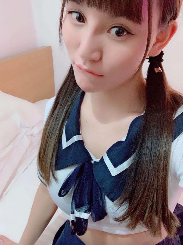 可以换装的妹子 第2张