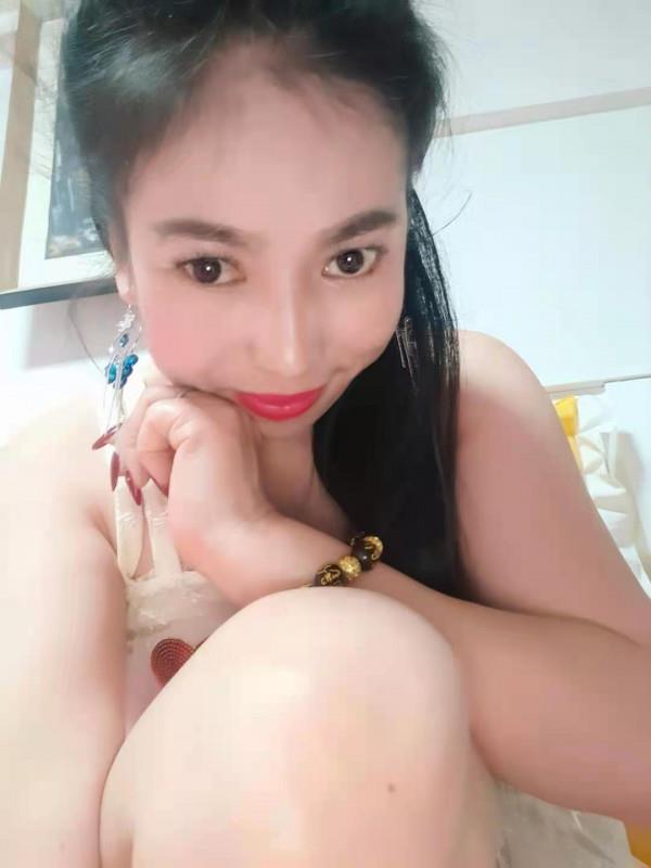 松江大奶熟女 第3张