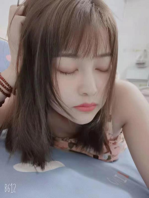 南山学生妹 第1张