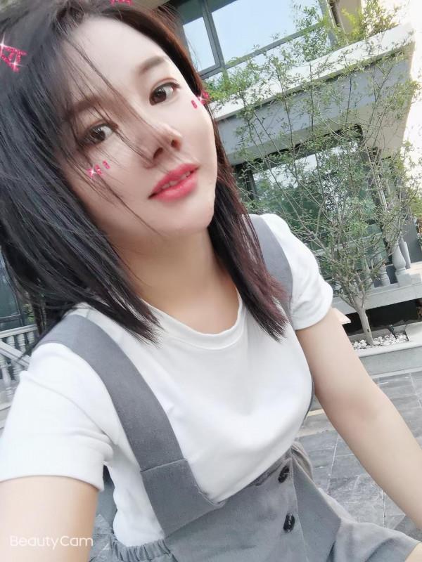 性价比小美女 第1张