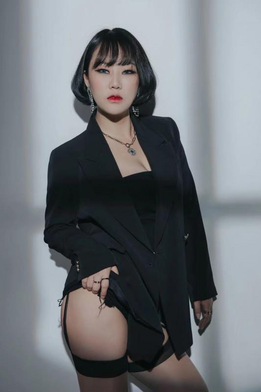 杭州名风黑寡妇 第1张