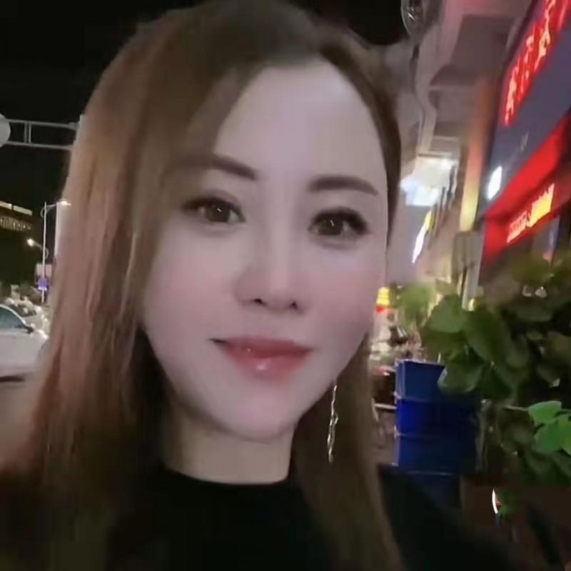 再探跳跳糖骚妇萍萍 第2张