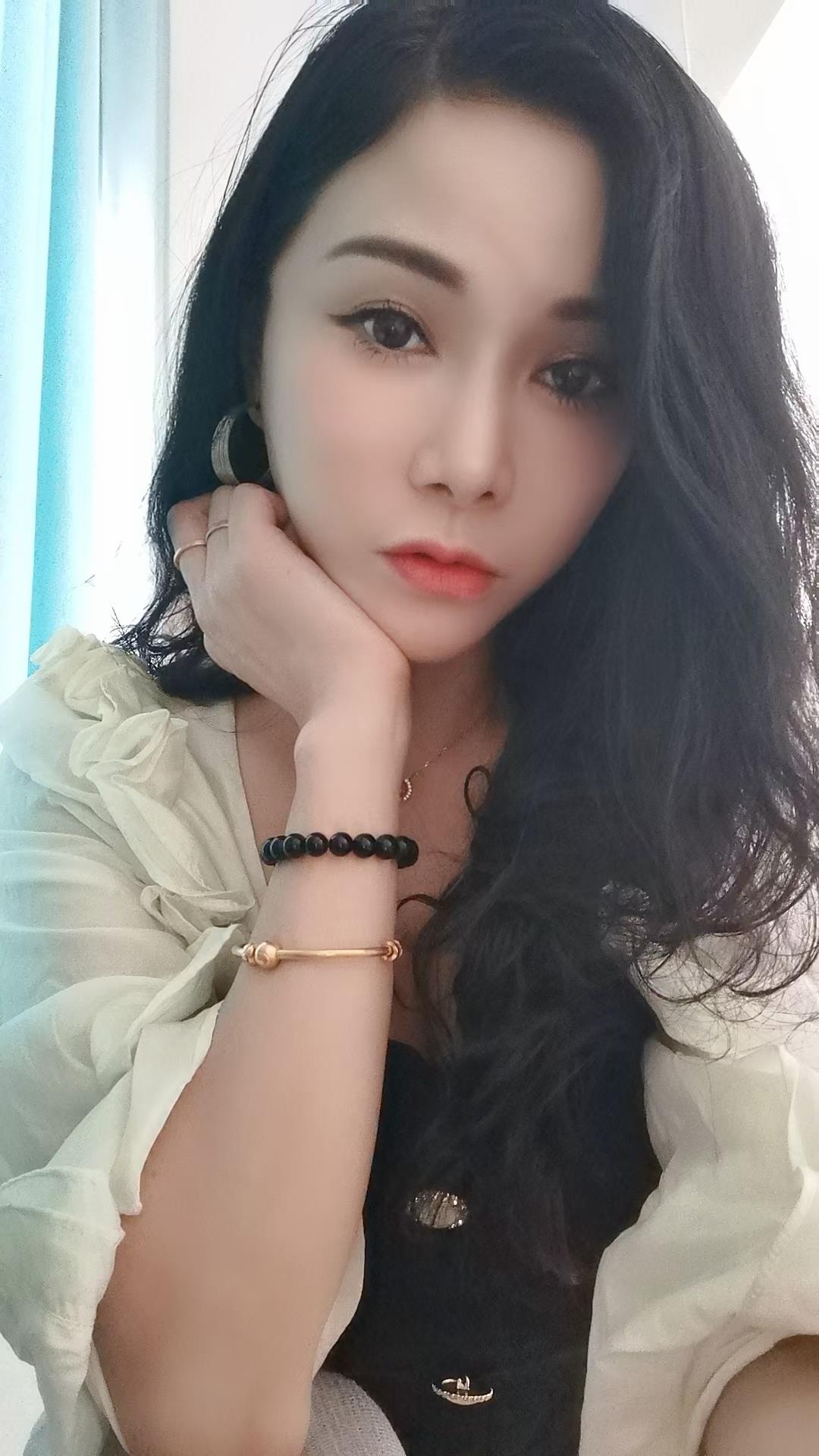 南海性感少妇 第2张