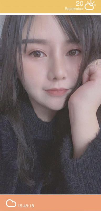南站大D妹子 第2张