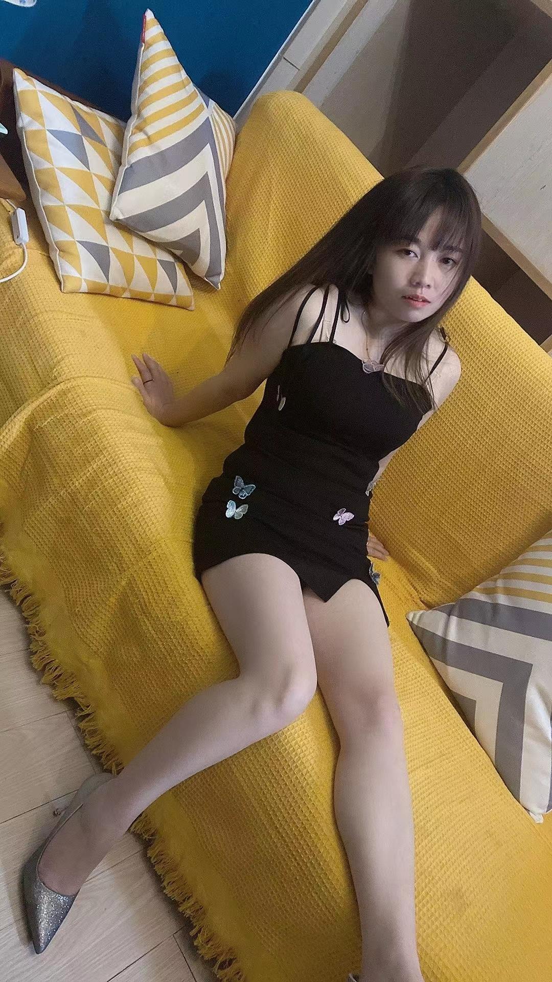 大波妹 第1张