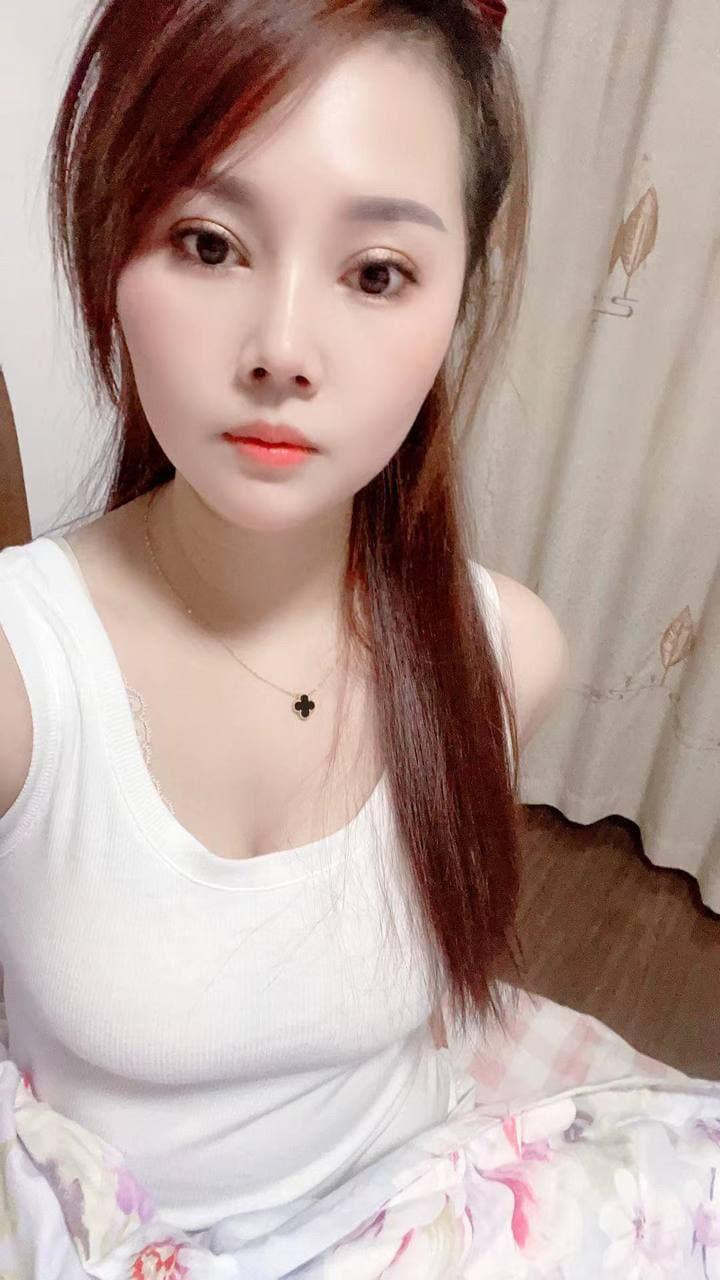 江阴口活很爽的小姐姐 第1张