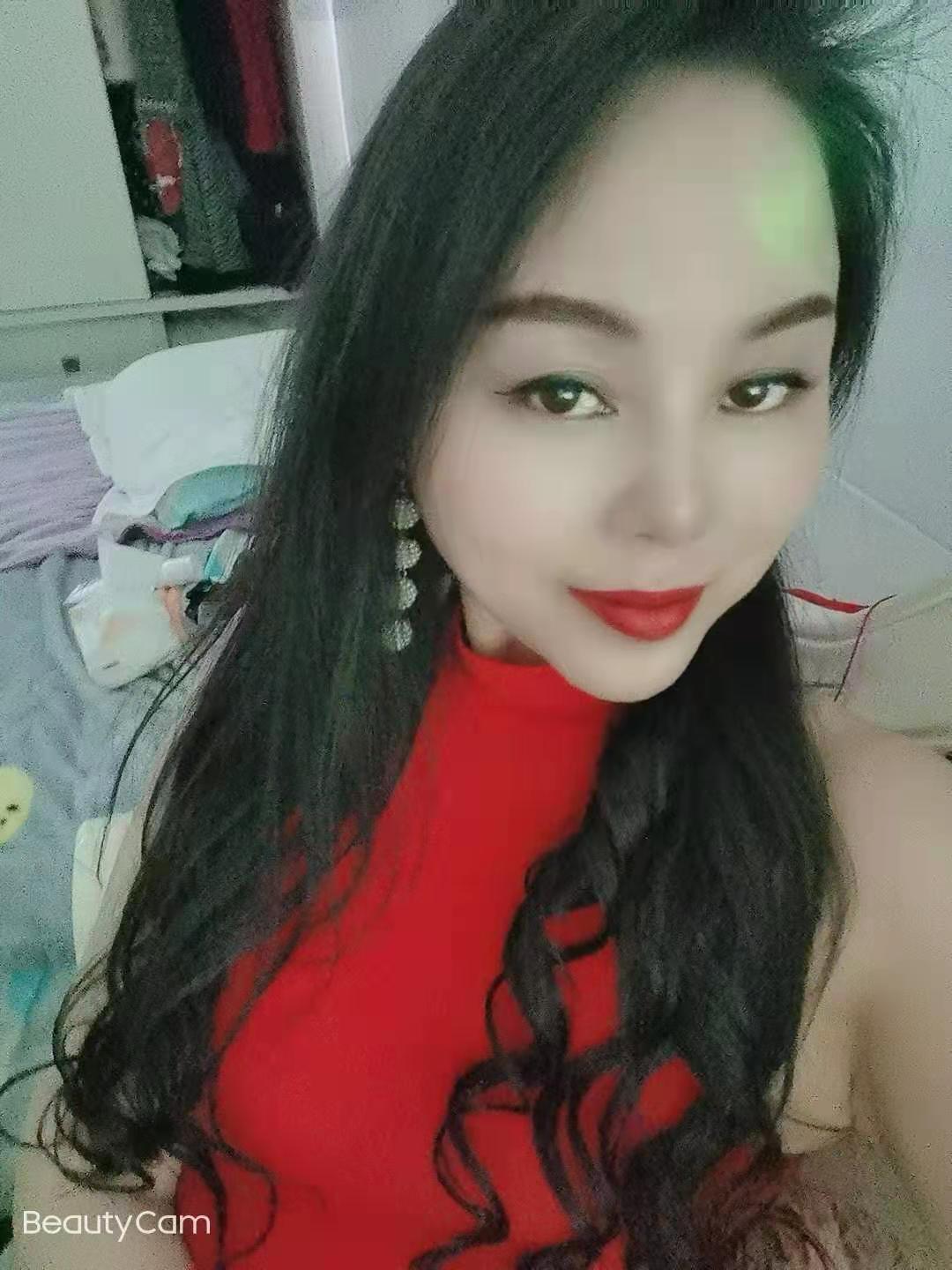 可以玩SM的一个熟女 第2张