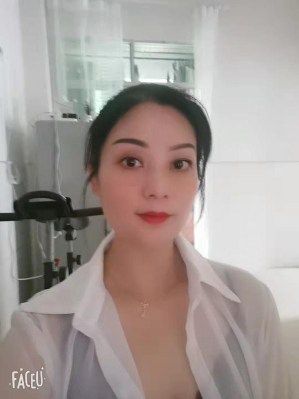 私约良家婷婷 第3张