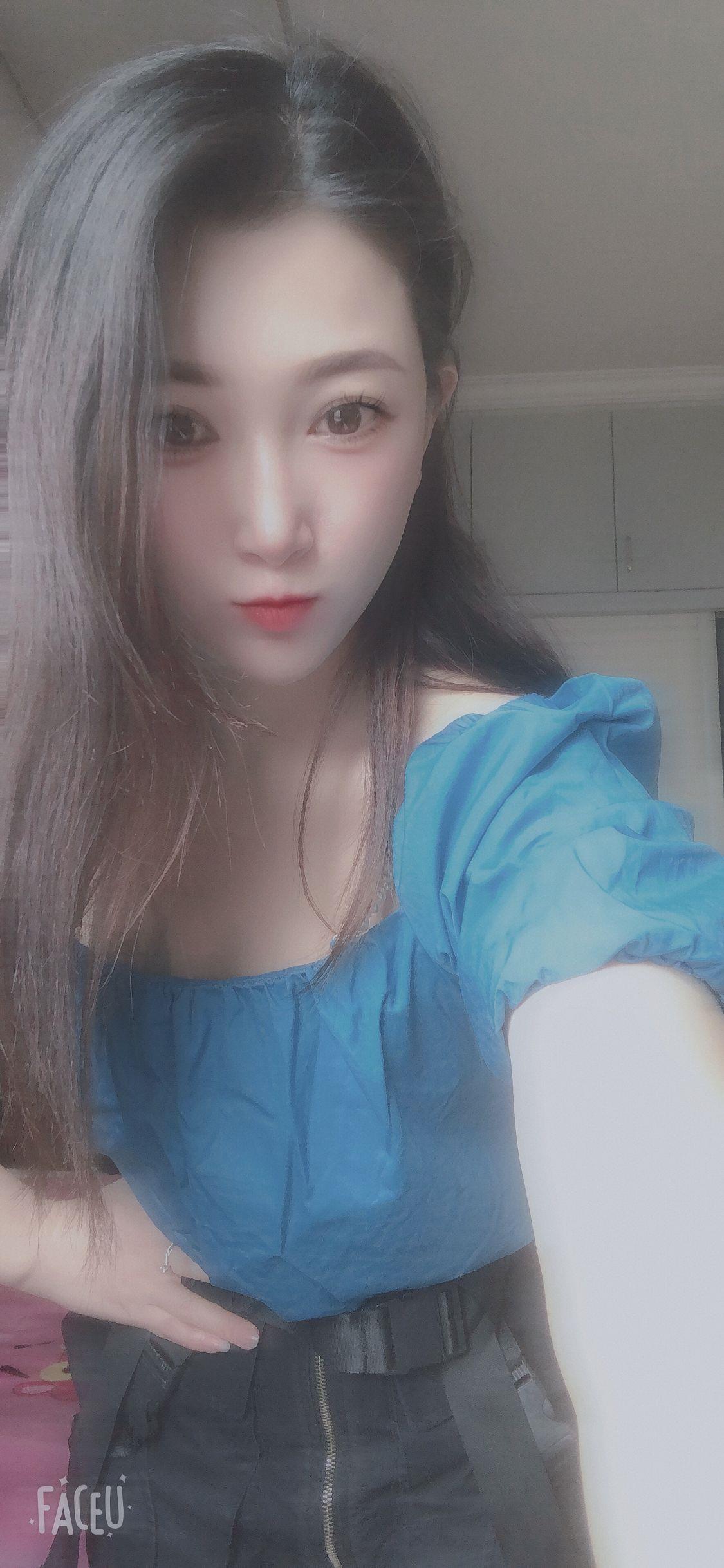 拱墅气质妹子穆清 第1张