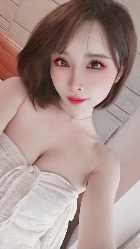 海珠短发大奶小骚女 第4张