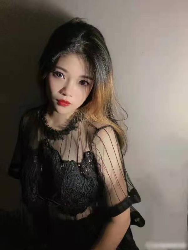 奶牛小姨子 第2张