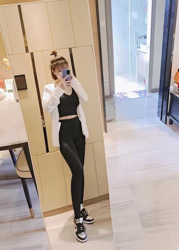 美美的阿萝 第4张