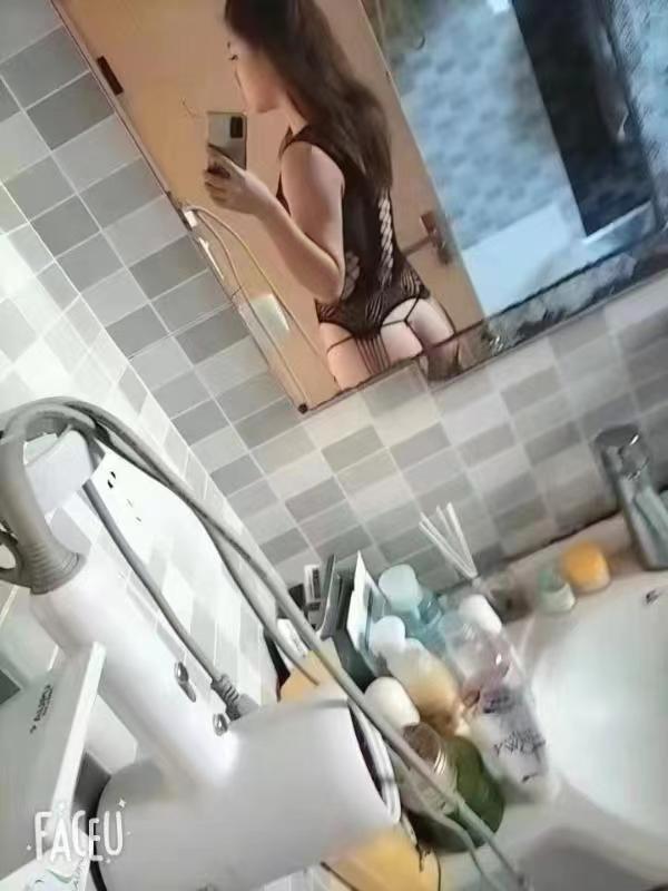 宋家庄媚少妇 第2张