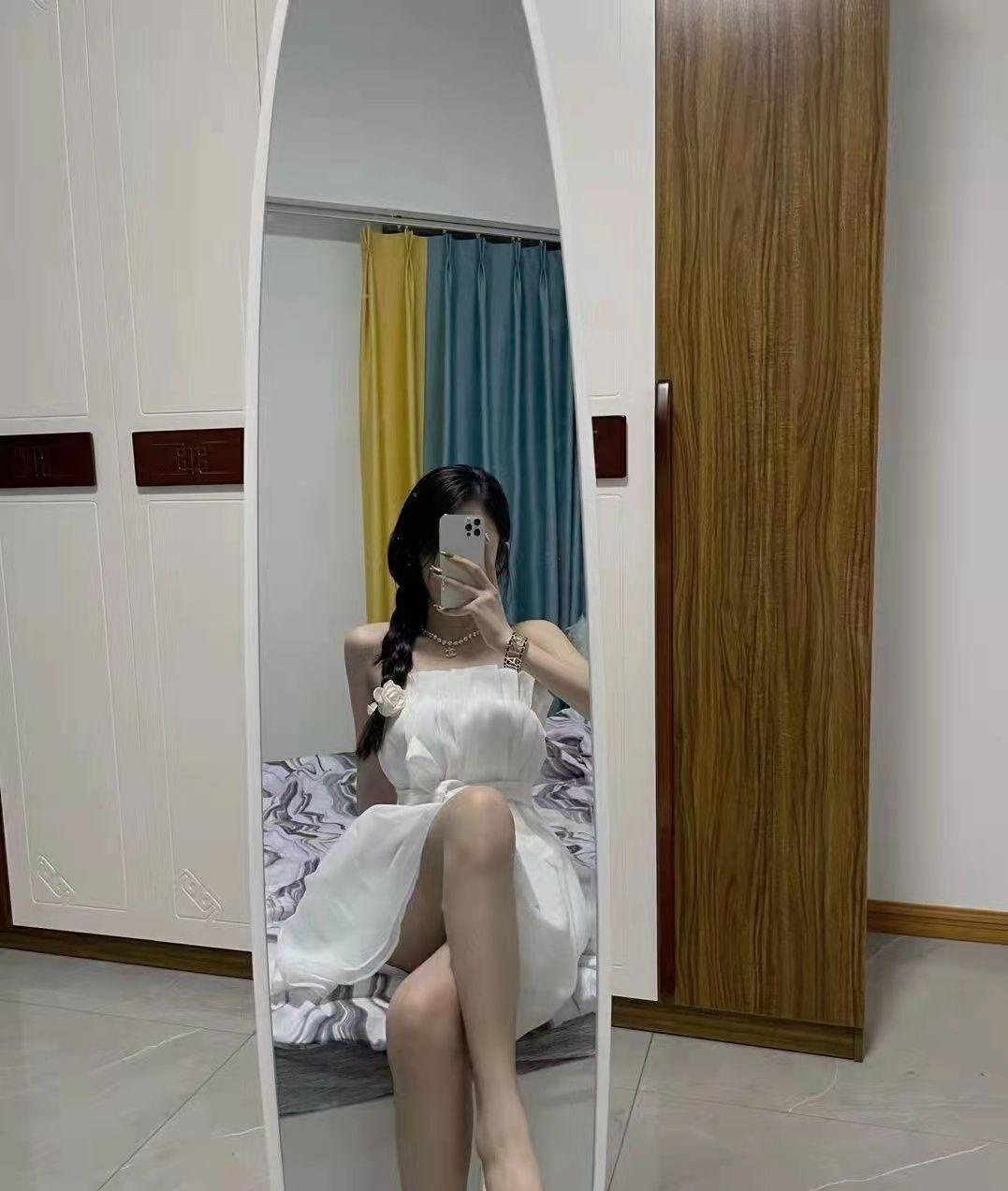 性感御姐范的极品兼职小美女 第2张