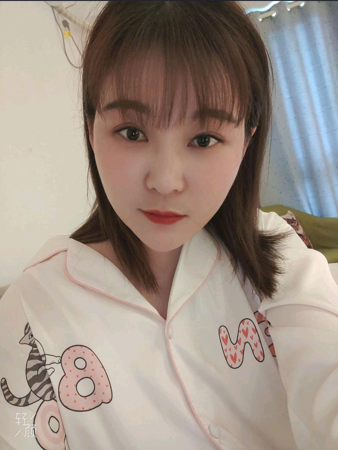 服务挺温柔的少妇会聊天 第1张