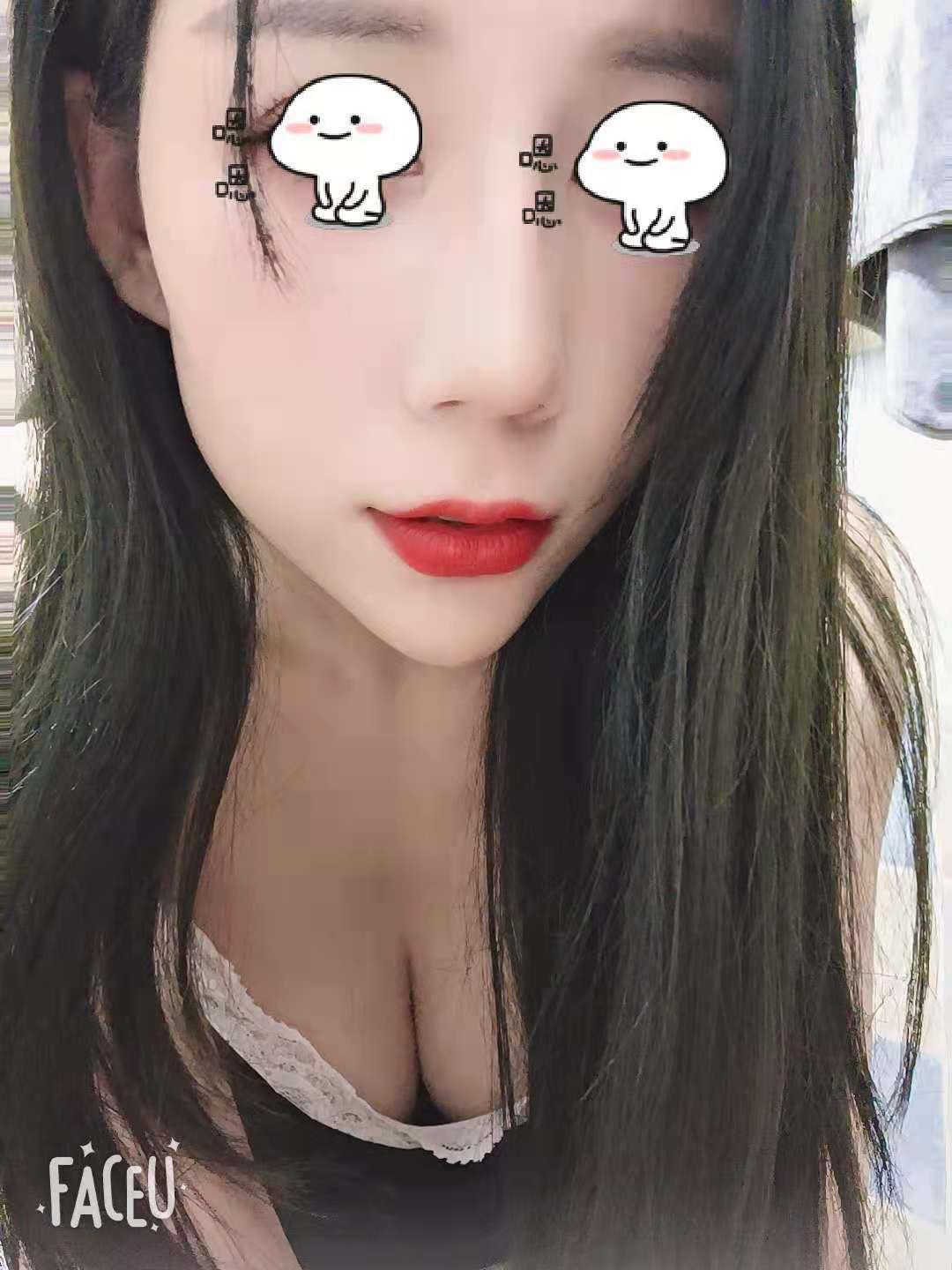 南阳新市政府对面小吃街兼职妹子 第1张