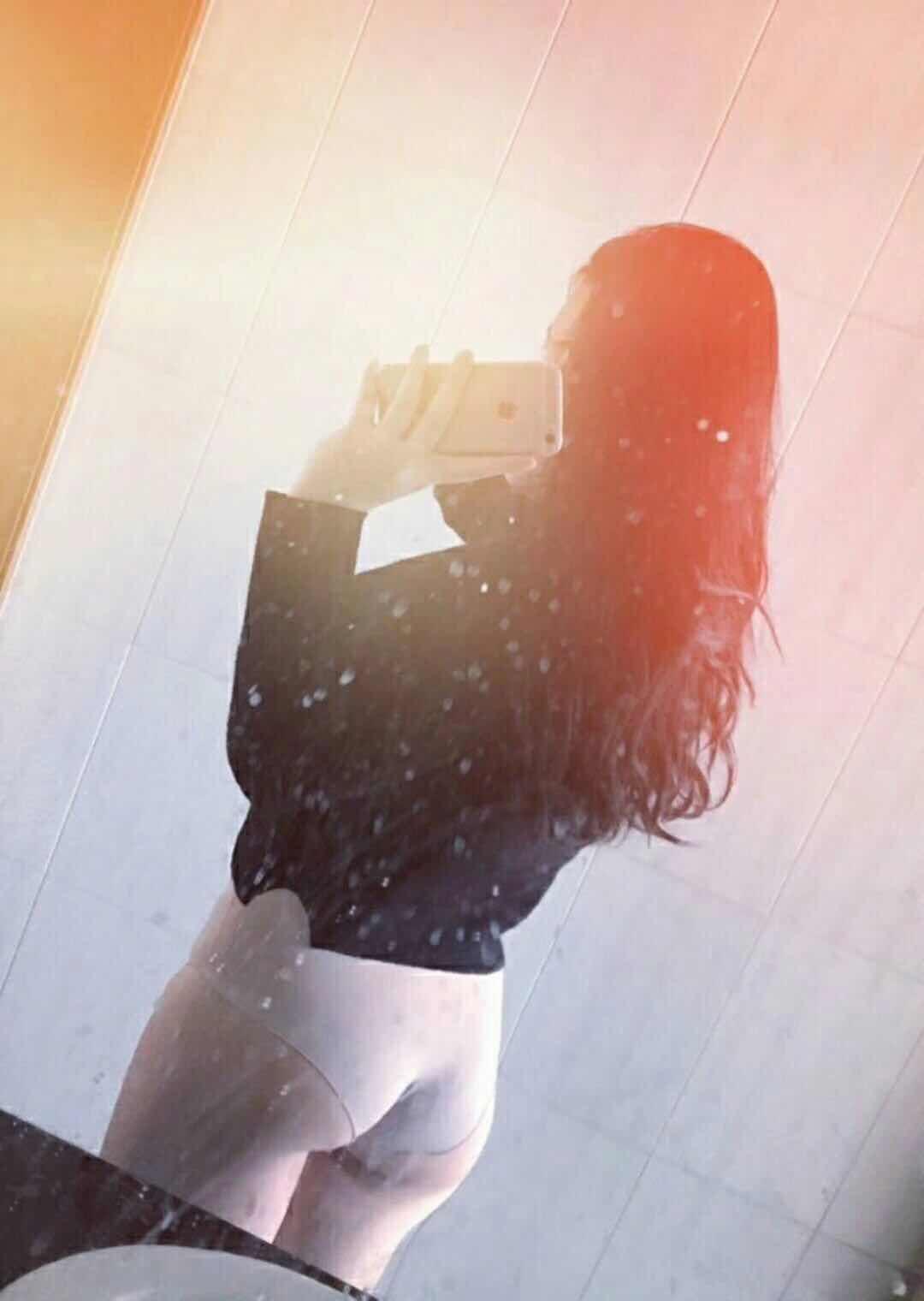 哈市极品金发微胖女 第1张
