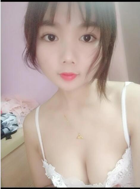 静安00后小苹果 第2张