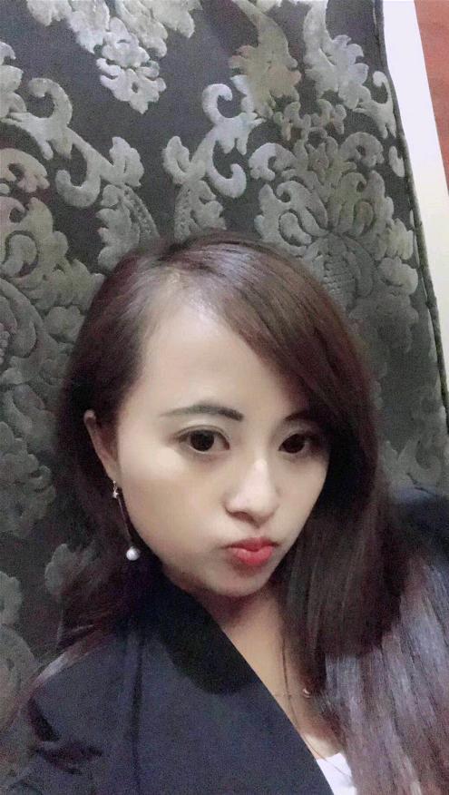 细腿漂亮妹妹，皮肤圆润，纯得没话说 第1张